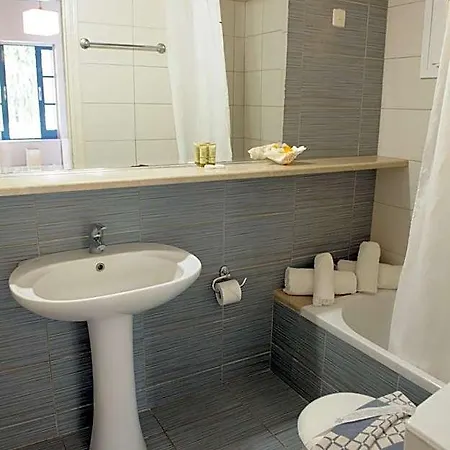 Kalydna Island Hotel 3*